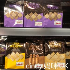 In Stock British Martha M & S Siberian Hazelnut Chocolate Roll Biscuit With Fillings Mini Wafer Dried Lemon 125G